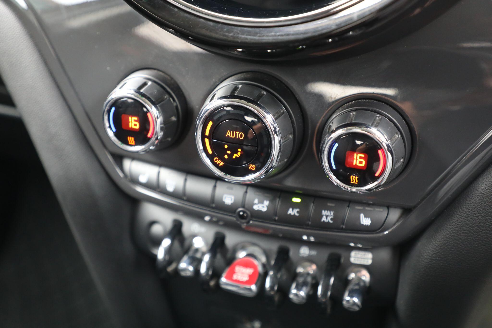 Large vehicle image